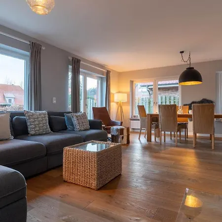 Einzelhaus Einzelhaus Heimatinsel Hotel 4*